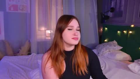 Snapshot of lori_mason chatting on November 28, 7:16 pm Lori online show from November 28, 7:16 pm