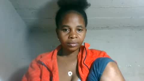 lorienne98 online show from July 18, 9:35 am