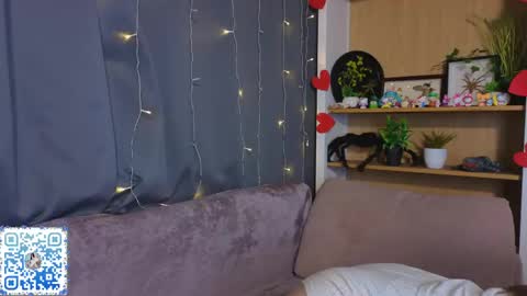 Snapshot of lorindastanke chatting on April 19, 7:16 pm Nicole online show from April 19, 7:16 pm