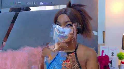 lorraine_johnson online show from April 4, 4:59 pm