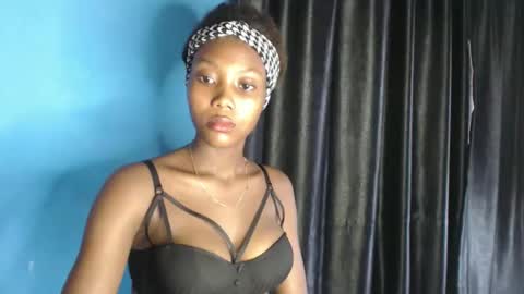 Snapshot of lorrycutie16 chatting on April 11, 4:22 pm lorrycutie16 online show from April 11, 4:22 pm