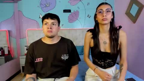 Snapshot of los_inquietos chatting on January 7, 8:11 pm Los inquietos online show from January 7, 8:11 pm