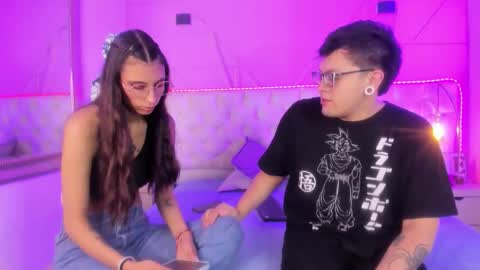 Snapshot of los_inquietos chatting on February 16, 12:01 pm Los inquietos online show from February 16, 12:01 pm