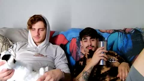 Snapshot of losrompecamera chatting on November 13, 7:29 am LosRompeCamera online show from November 13, 7:29 am