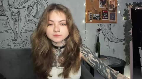 Snapshot of lostallice chatting on November 3, 12:24 am lostallice online show from November 3, 12:24 am