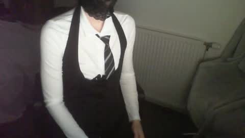 lostb0y98 online show from March 6, 3:36 am