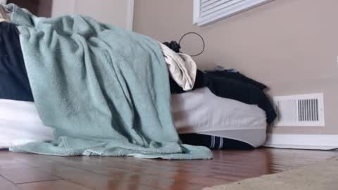 Snapshot of lostcumbucket69 chatting on February 7, 2:04 am Blkbttmlust1 online show from February 7, 2:04 am