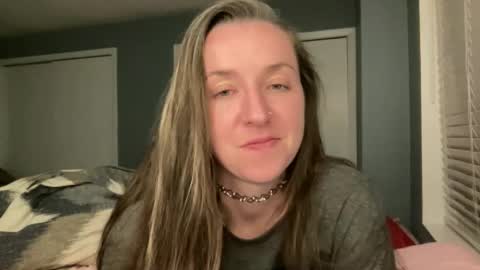 lothlori online show from March 23, 12:25 am