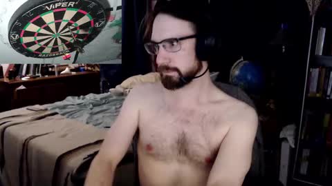 Snapshot of lothrop_gauss chatting on February 18, 11:55 pm Lothrop online show from February 18, 11:55 pm