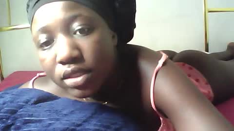 Snapshot of lotty_lavilla chatting on July 28, 2:29 am lotty_lavilla online show from July 28, 2:29 am