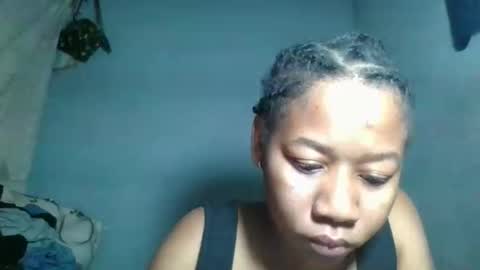 louane98 online show from March 27, 7:02 pm