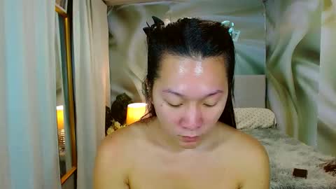 Snapshot of louie_sexy chatting on February 14, 12:25 pm Cathy online show from February 14, 12:25 pm
