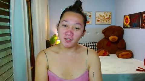 Snapshot of louie_sexy chatting on October 6, 8:01 am Cathy online show from October 6, 8:01 am