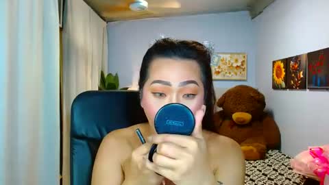 Snapshot of louie_sexy chatting on June 27, 12:22 pm Cathy online show from June 27, 12:22 pm