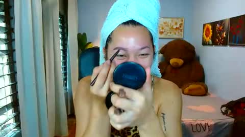 Snapshot of louie_sexy chatting on July 7, 6:16 am Cathy online show from July 7, 6:16 am