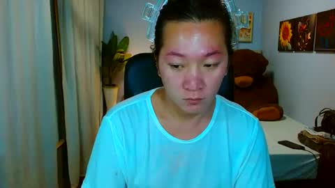 Snapshot of louie_sexy chatting on July 16, 9:59 am Cathy online show from July 16, 9:59 am