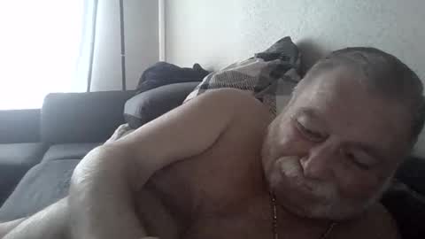 louis_chokdee online show from February 28, 4:31 pm