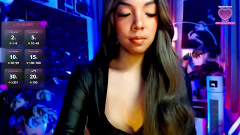 Louisa online show from June 6, 3:22 am