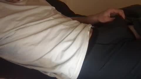 louiskuul online show from January 8, 8:44 pm