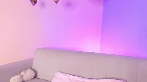 lourdes_moon22 online show from November 24, 12:05 pm