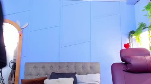 Louren Fox online show from November 20, 11:32 am