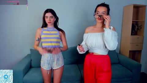 Brook and Del online show from October 10, 4:44 am