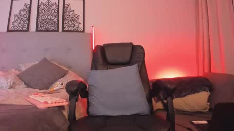 Lourrein Stoun   Independiente online show from November 5, 2:22 am