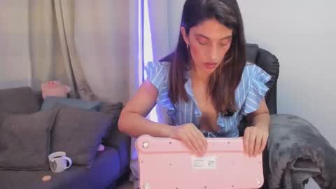 Lourrein Stoun   Independiente online show from February 25, 2:32 am