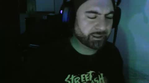 Snapshot of lovalova666 chatting on November 1, 12:45 am Guapito online show from November 1, 12:45 am