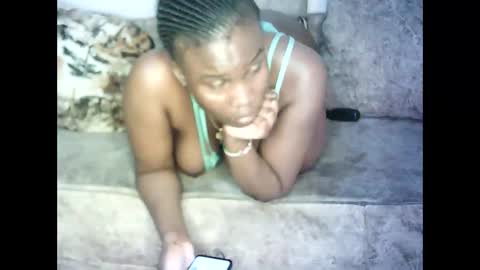 Cynthia. A online show from October 12, 12:42 am