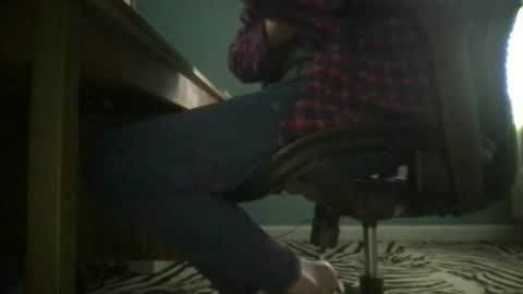 Snapshot of love_2_stroke_4_u chatting on January 2, 3:40 pm Love to suck cock.... online show from January 2, 3:40 pm