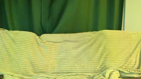 Cute face online show from March 26, 12:06 am