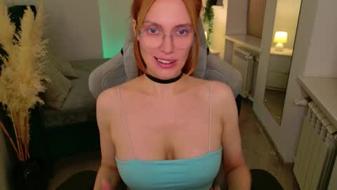 love_call online show from October 10, 5:39 am