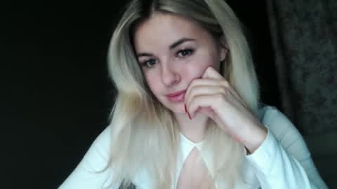 Megane online show from April 18, 7:51 pm