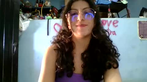 Snapshot of love_electra chatting on January 17, 8:12 pm love_electra online show from January 17, 8:12 pm
