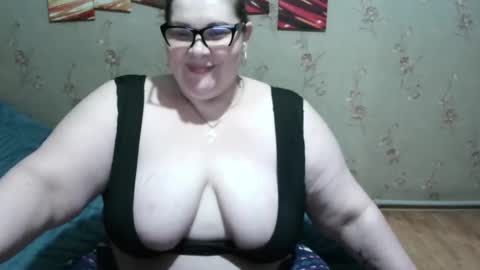 Snapshot of love_milanna chatting on March 11, 4:32 am Milana online show from March 11, 4:32 am