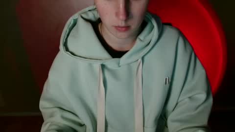 Snapshot of love_vivian chatting on January 8, 12:18 pm Vivian online show from January 8, 12:18 pm