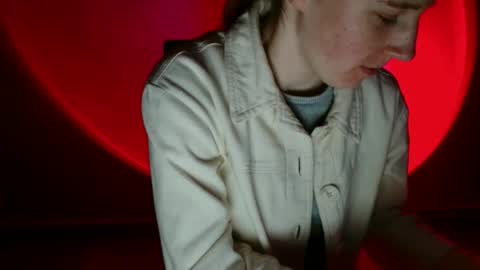 Snapshot of love_vivian chatting on January 14, 2:33 pm Vivian online show from January 14, 2:33 pm