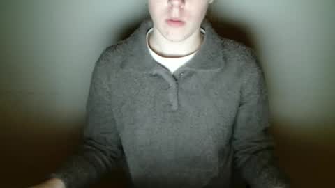 Snapshot of love_vivian chatting on February 11, 12:10 pm Vivian online show from February 11, 12:10 pm