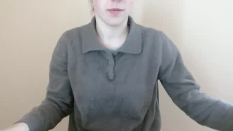 Vivian online show from April 8, 10:59 am