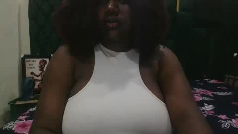 mila online show from October 31, 11:39 pm