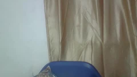 mila online show from February 20, 9:48 pm