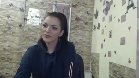 mary online show from December 2, 3:47 pm