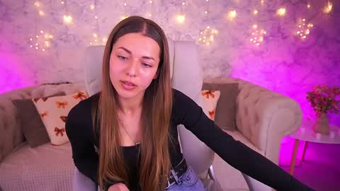 loveedove online show from March 31, 1:33 pm