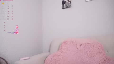katalina   online show from December 28, 5:44 am