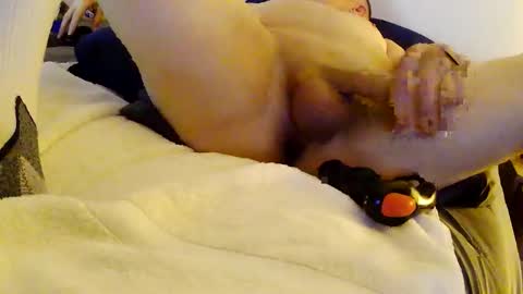 SuperFreak online show from November 3, 5:31 am