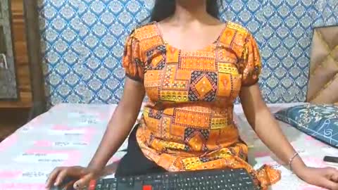 Divya online show from October 21, 3:35 pm