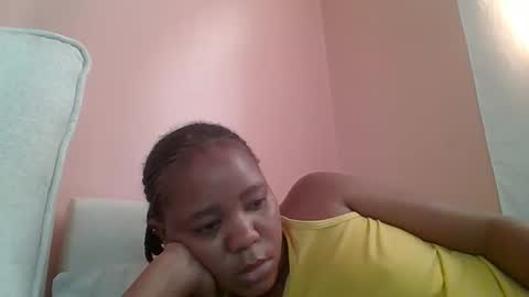 Snapshot of lovegal335 chatting on May 14, 6:42 am lovegal335 online show from May 14, 6:42 am