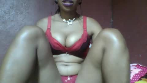 loveinlife750427 online show from March 6, 8:30 am