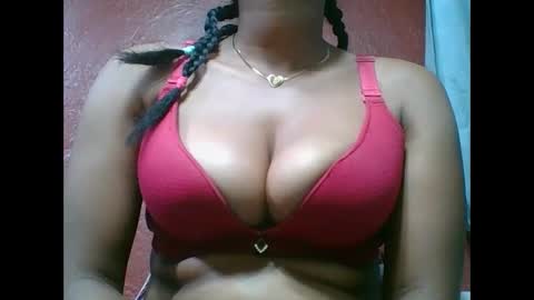 loveinlife750427 online show from September 9, 4:45 am